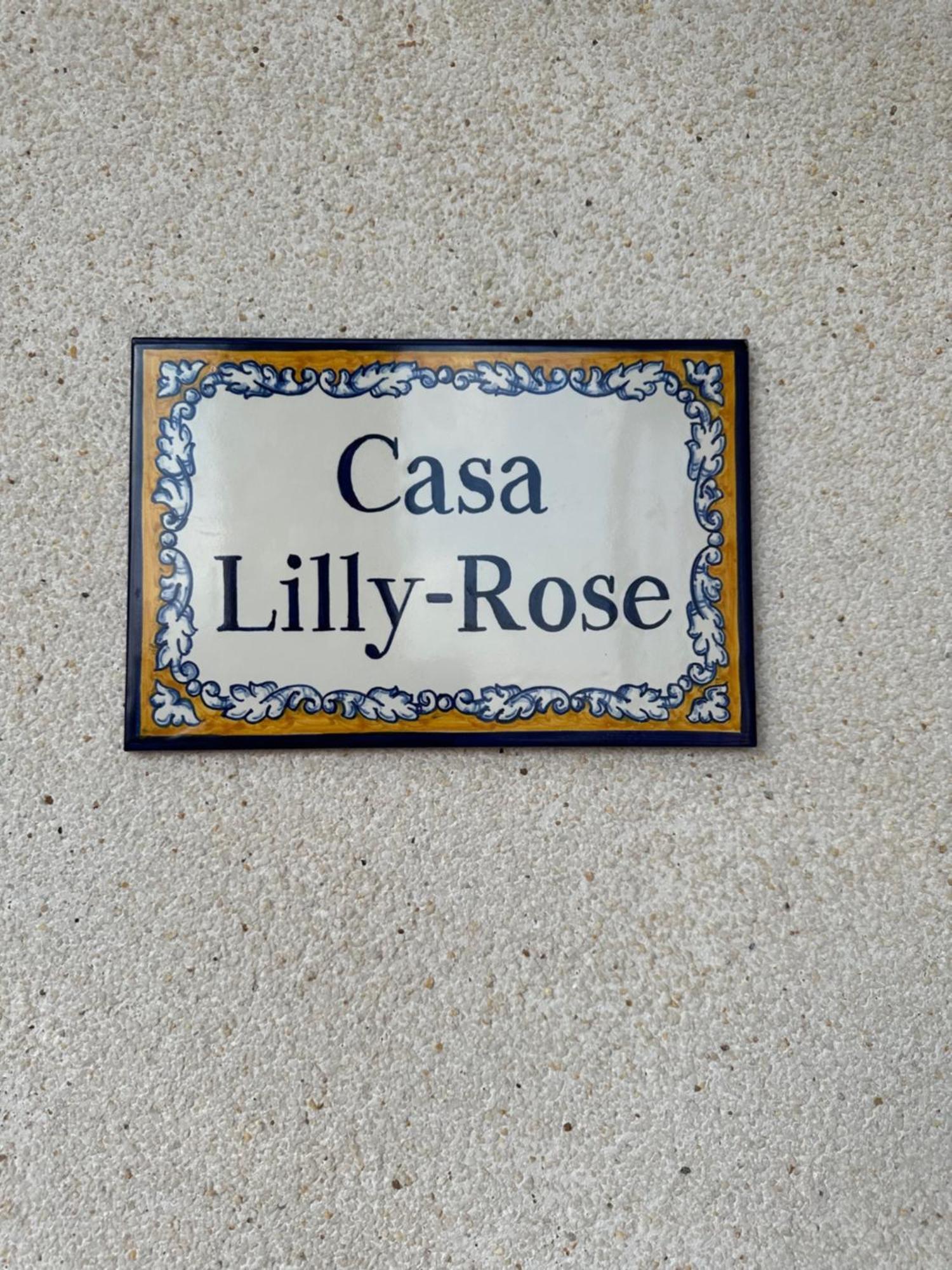 Casa Lilly-Rose, A Beautiful 3 Bedroom Detached Villa A Short Walk To The Villamartin Plaza & Golf Course エクステリア 写真