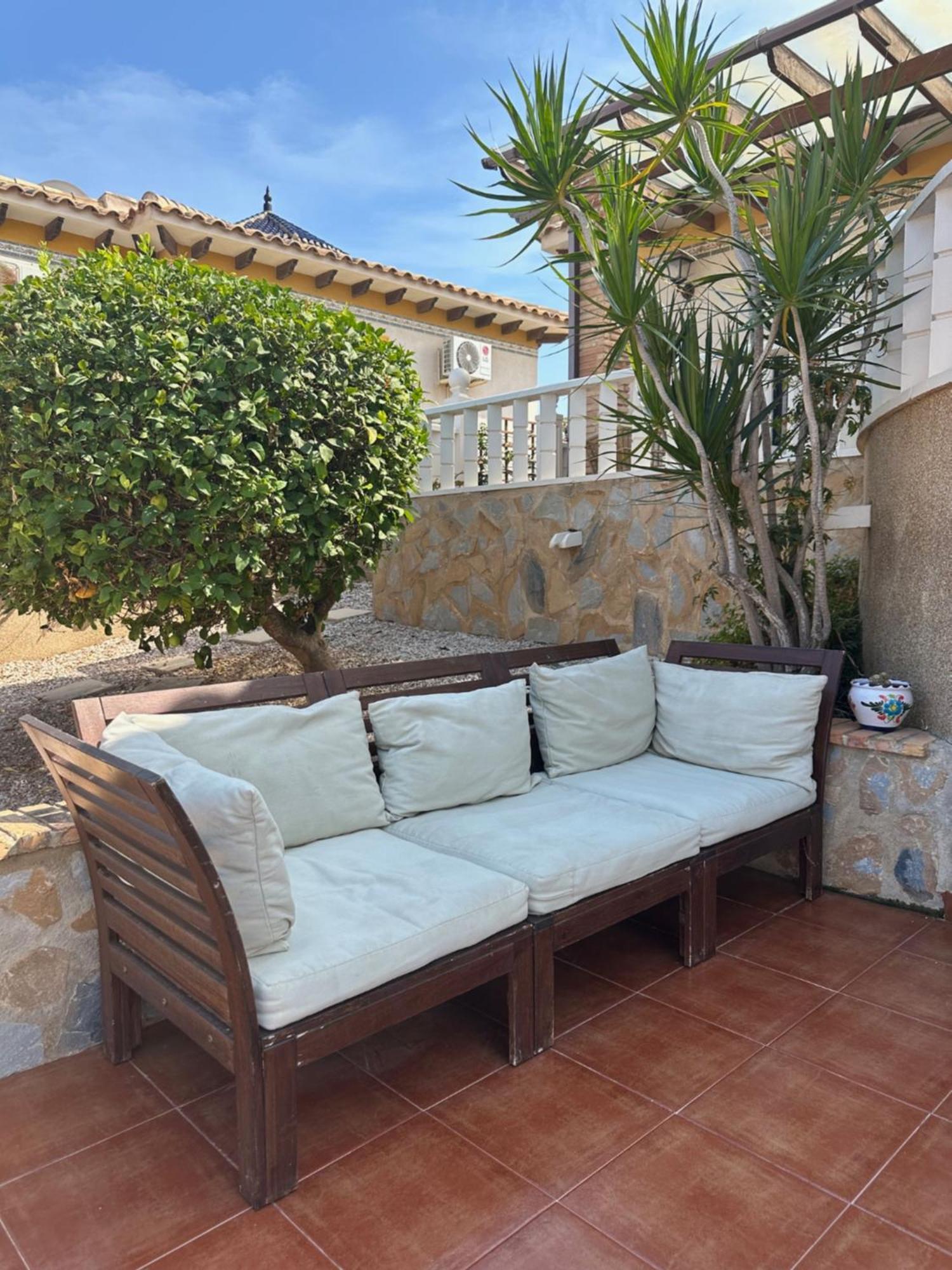 Casa Lilly-Rose, A Beautiful 3 Bedroom Detached Villa A Short Walk To The Villamartin Plaza & Golf Course エクステリア 写真